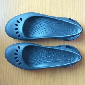 CROCS Black Slip-On Comfort | Women 9